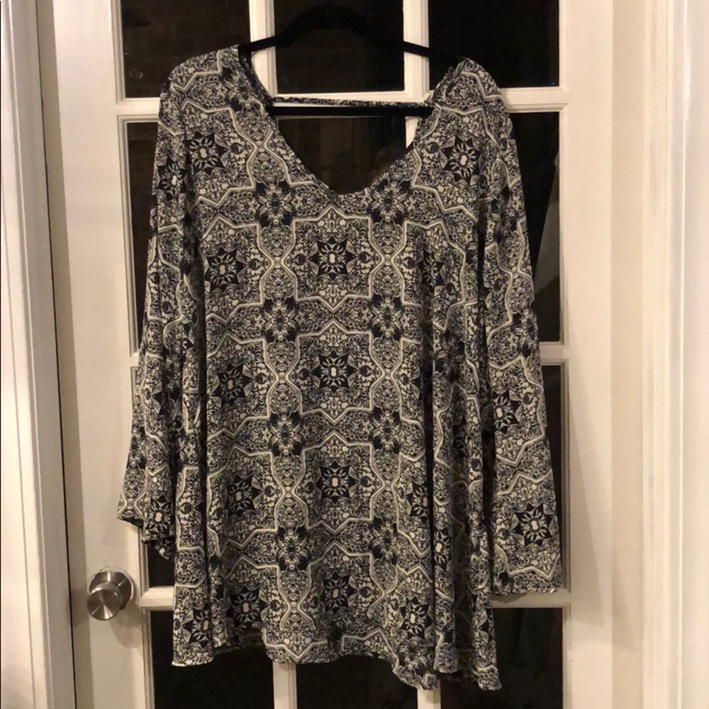 Black and White Cute Patterned Tunic Blouse